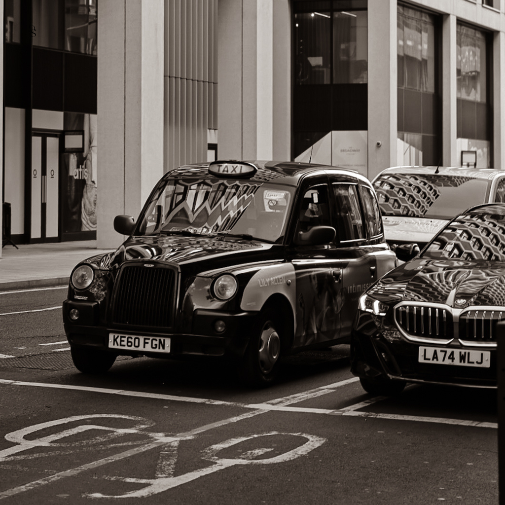 Print 08. TAXI
